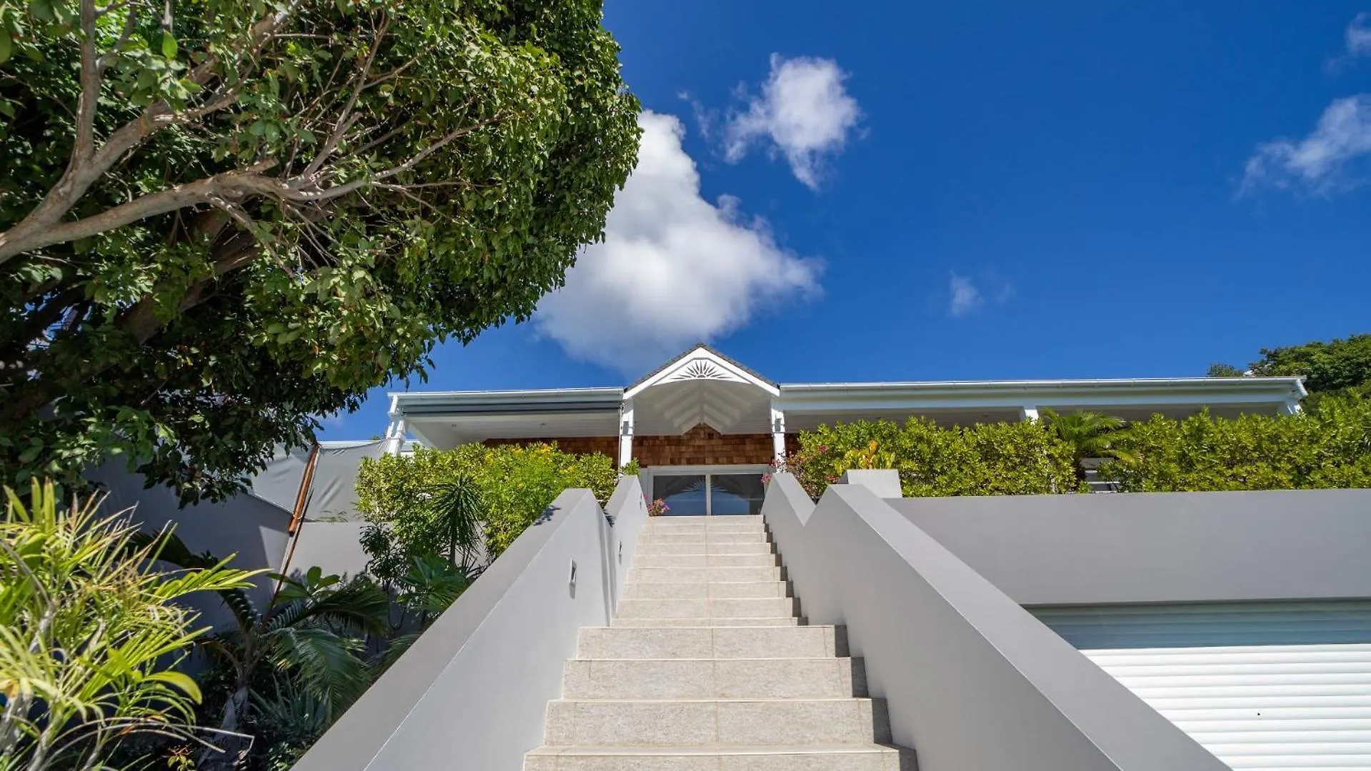 Quiet Villa Surrounded By Tropical Vegetation St. Barthelemy