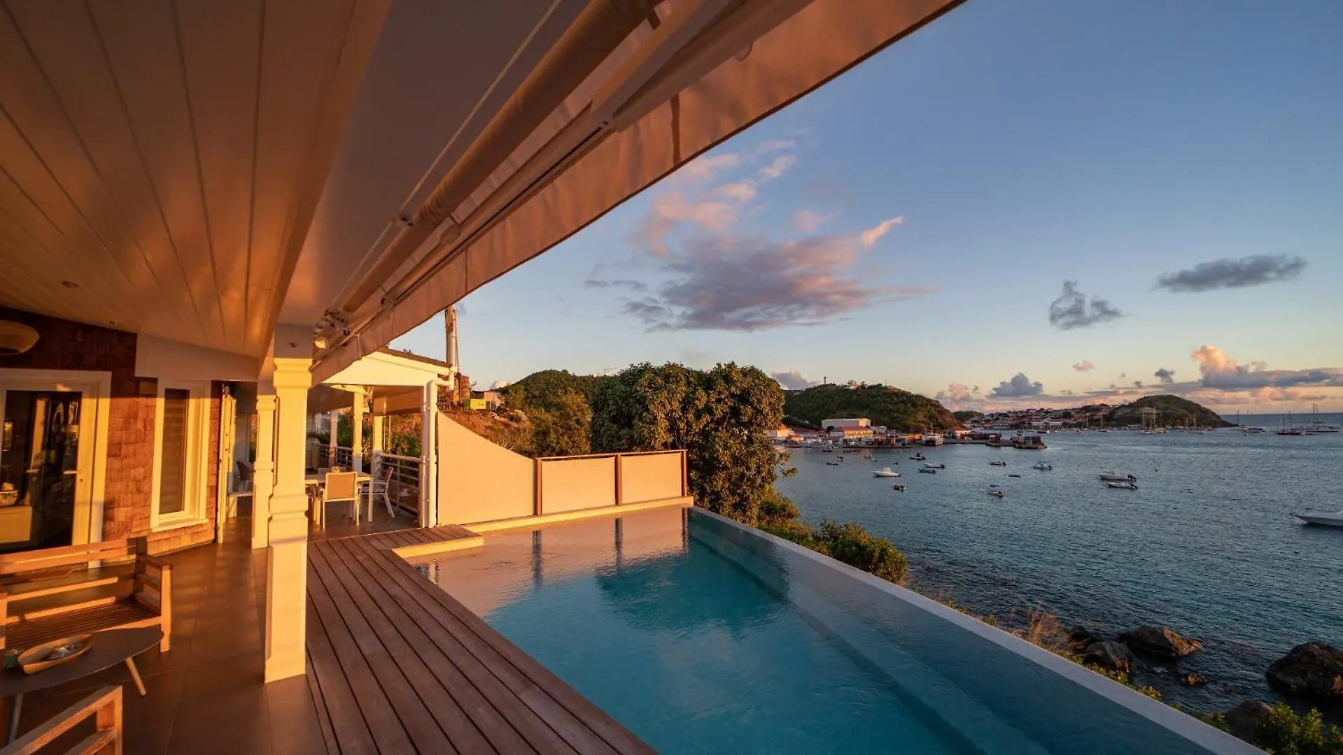 Quiet Villa Surrounded By Tropical Vegetation St. Barthelemy 0*,  サン・バルテルミー島