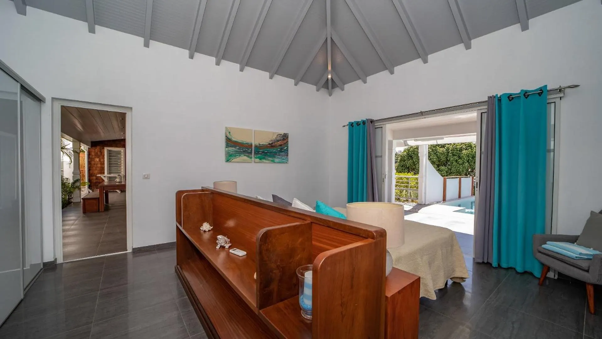 Quiet Villa Surrounded By Tropical Vegetation St. Barthelemy
