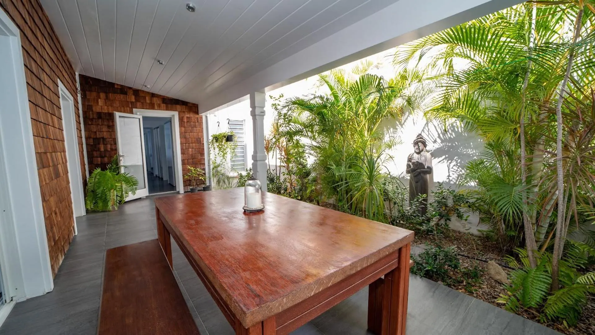 Quiet Villa Surrounded By Tropical Vegetation St. Barthelemy